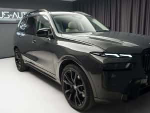 BMW X7 M60 - TVA deductibil, SUV hibrid