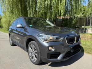 BMW X1 sDrive18d Sport Line/ 2017 / automatic/ 2.0 Diesel — miniatura 3