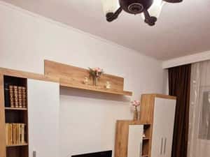 Inchiriere apartament 3 camere zona Piata Gorjului — miniatura 6