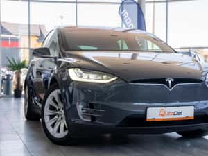 Tesla Model X Semi-automată 532 HP Electric — miniatura 4