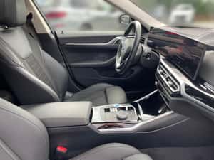 BMW i4 2023, 101.200 km, Electric, Automat — miniatura 4