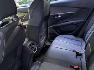 Peugeot 3008 SUV, 42.000 km, 2018, Manuală, 15.550 EUR — miniatura 7