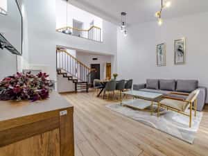 Yael Luxury apartments Bușteni — miniatura 9