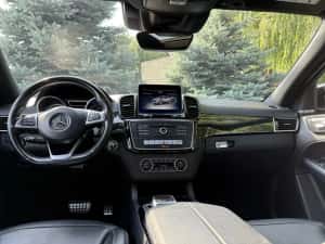 GLE Coupe .. 2019 ..  Pachet 63 AMG .. 92000 km .. unic proprietar — miniatura 7