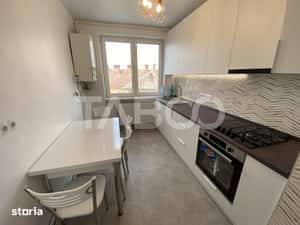 Apartament de inchiriat 3 camere decomandate 62 mp Sibiu Central — miniatura 4