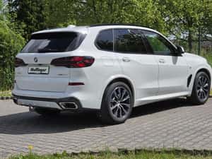 BMW X5 2025 hibrid, 12.997 km, automată — miniatura 3