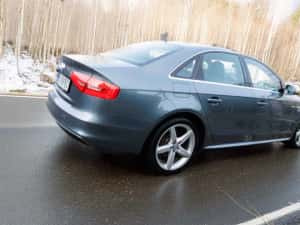 audi a 4 an 2014 — miniatura 2