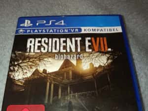 RESIDENT EVIL 7 BIOHAZARD playstation 4  zombie game — miniatura 2