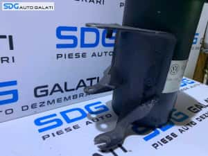 Carcasa Filtru Combustibil Motorina Volkswagen Jetta 2.0TDI 2005 - 2014 Cod 1K0127400K [M4597] — miniatura 2