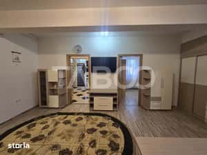 Apartament 3 camere de vanzare decomandat 71mpu zona Turnisor Sibiu — miniatura 4
