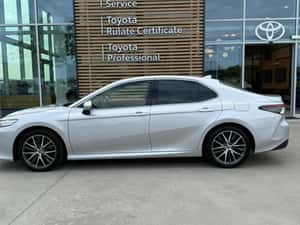 TOYOTA CAMRY EXCLUSIVE 2.5 HYBRID / Car no 102 — miniatura 5