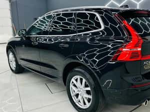 VOLVO XC 60 — miniatura 3