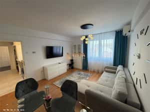 Apartament 2 camere decomandat, Centrul Civic, Brasov — miniatura 3