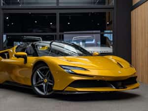 Ferrari SF90 Cabrio Hibrid Second Hand