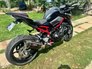 Kawasaki z900 2022 naked — miniatura 6