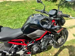Kawasaki z900 2022 naked — miniatura 7