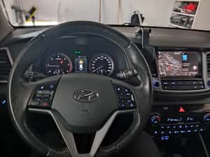 Hyundai Tucson2.0d4x4 — miniatura 5