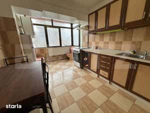 Apartament cu 3 camere, decomandat, 67 mp, cartier Obcini — miniatura 5