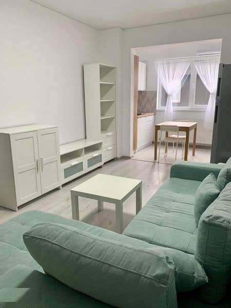 Inchiriez studio Pollux Residence — fotografie 1 din 6