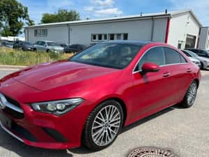 Mercedes-Benz CLA 180 Automată 136 HP Benzină
