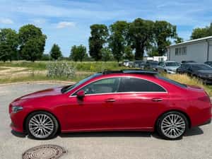 Mercedes-Benz CLA 180 Automată 136 HP Benzină — miniatura 4