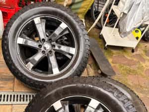 Roti complete Anvelope aluminum Navara Amarok Mitsubishi Pathfinder — miniatura 2