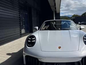 Porsche 992 Coupe 541 CP, 9.900 km, 2026 — miniatura 2