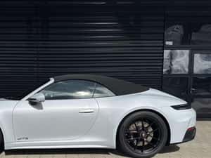 Porsche 992 Coupe 541 CP, 9.900 km, 2026 — miniatura 3
