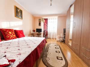 Apartament 3 camere decomandat, mobilat, etaj 1 – IC Frimu — miniatura 6