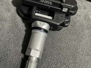 Senzori presiune roti aer MERCEDES-BENZ GLE C W204 W205 W166 W176 W447 — miniatura 4