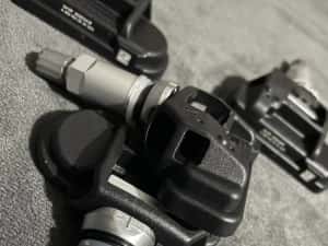 Senzori presiune roti aer MERCEDES-BENZ GLE C W204 W205 W166 W176 W447 — miniatura 5