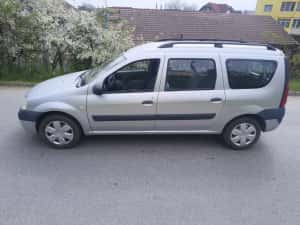 Dacia logan mcv, 7 locuri , aer conditionat, înmatriculată — miniatura 7
