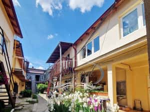 Proprietate cocheta la cheie cu balcon in zona Decebal — miniatura 1