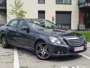 Mercedes-Benz 220, 7.000 EUR, second hand, 280.000 km — miniatura 3