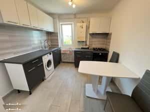 Vanzare apartament 2 camere Podu Ros - renovat complet