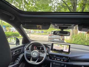 Nissan Qashqai Automată 156 HP Hibrid (B/E) — miniatura 3