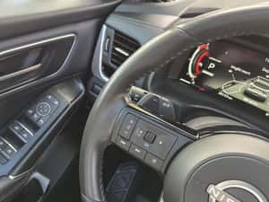 Nissan Qashqai Automată 156 HP Hibrid (B/E) — miniatura 7