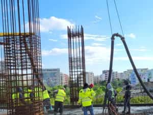 INCHIRIERE Pompa beton RADIER ! Debit 60mc/h 350ml coloana DN125 — miniatura 8