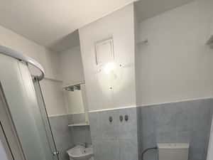 Inchiriez garsoniera In Burdujeni, langa Lidl — miniatura 6