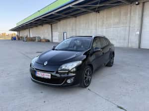 Renault Megane 3 Bose , 1.5 dci 110 cp , Piele , Camera , Carte Service + Istoric Km !! — miniatura 4