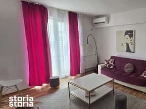 Apartament 2 camere Metrou Universitate, 500 EUR