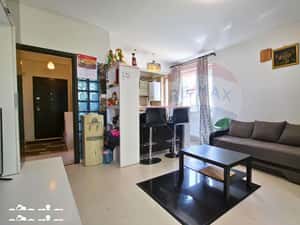 Apartament 3 camere 1 Decembrie de Vanzare — miniatura 2