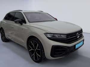 Volkswagen Touareg Automată 340 HP Benzină