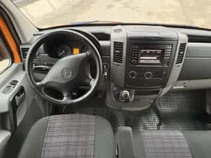 Mercedes sprinter 313 doka dubla cabina 7 locuri — miniatura 7