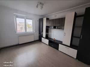 Apartament - 2 camere - Bisericii Romane — miniatura 1