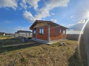 Casă   în Leș de vânzare — miniatura 7