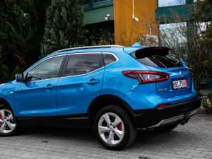 Nissan Qashqai 1.7 diesel 150 CP – 4x4 – Full dotări – 2020 (09) — miniatura 3