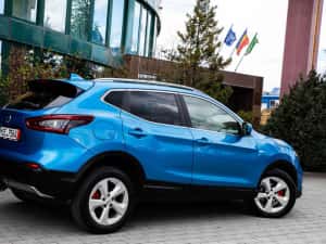 Nissan Qashqai 1.7 diesel 150 CP – 4x4 – Full dotări – 2020 (09) — miniatura 4