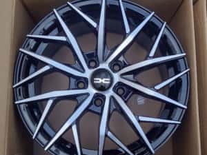 Jante Bicolore Dacia Duster Bigster  pe R17 cu 5 x 114.3 R17 — miniatura 6