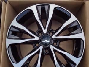 Jante Bicolore Dacia Duster Bigster  pe R17 cu 5 x 114.3 R17 — miniatura 8